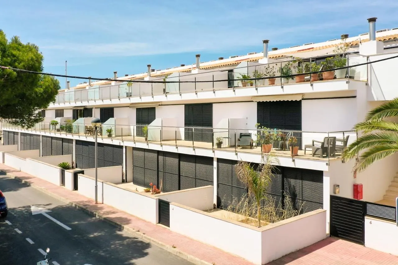 Hébergement de vacances Villa Atico Playa Santandria Con Piscina Y Wifi à Ciutadella